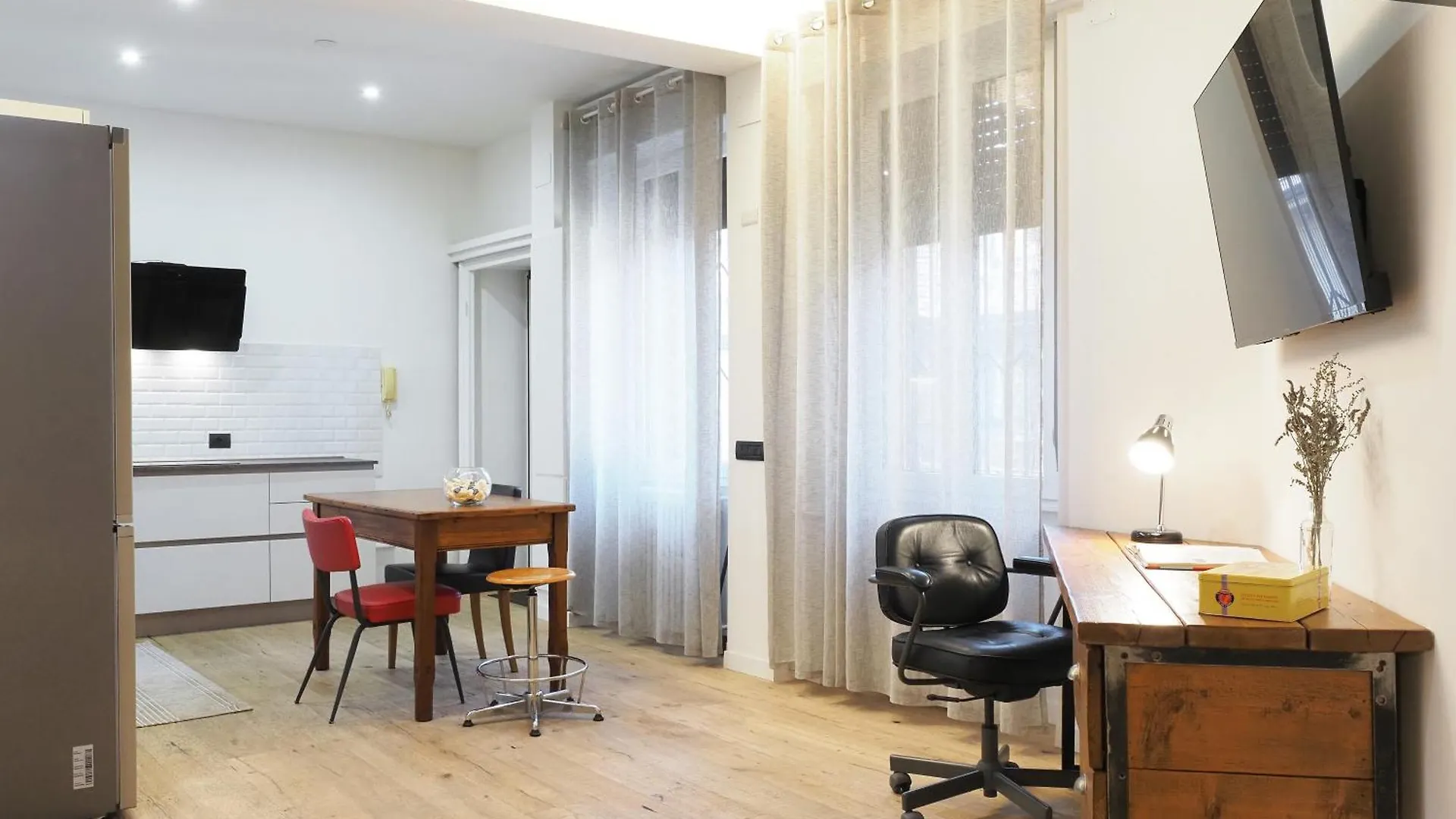 Primopiano - Oxilia Apartment Milan Italy